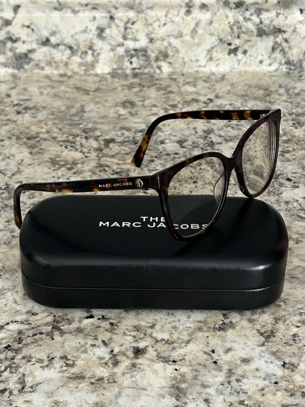 Marc Jacobs Tortoiseshell Full Rim Eyeglass Frames Rectangular Cat Eye w Case - Picture 12 of 15